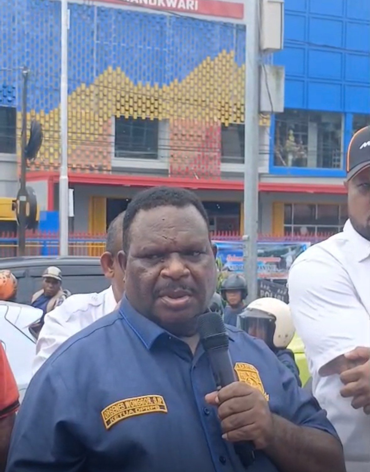 DPR Papua Barat Kirim Pesan Tegas ke Pusat Soal Posisi Polri